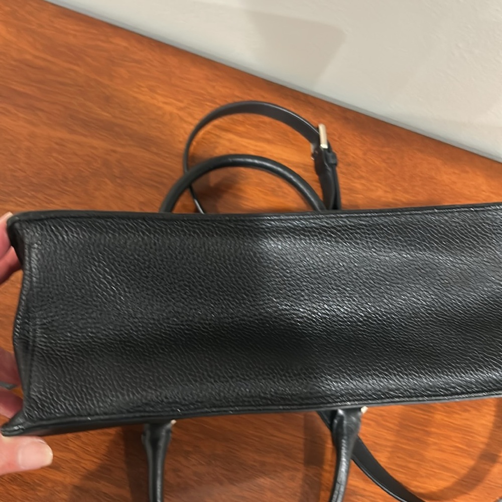 Kate Spade Black leather bag with 3 roomy compartments! - Picture 10 of 10